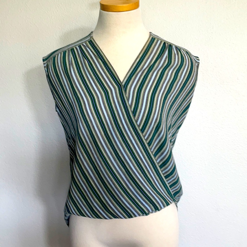 Max Studio high-low sleeveless striped blouse